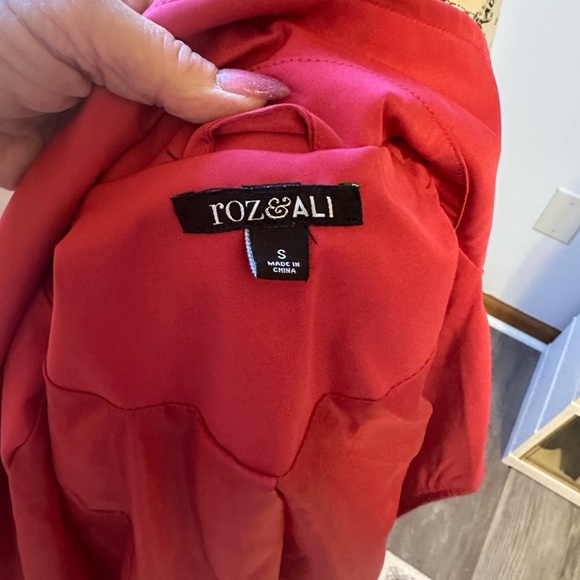 Roz & Ali hot pink lightweight rain coat Small - Picture 3 of 3